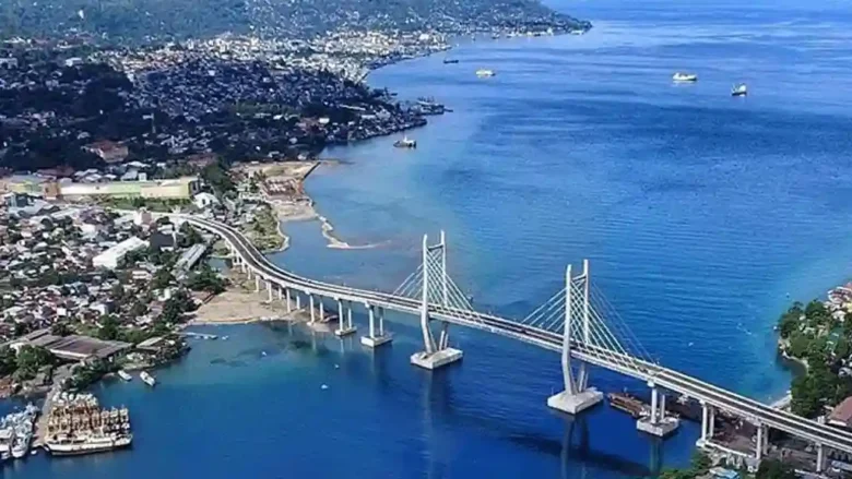 kota ambon pediaon com